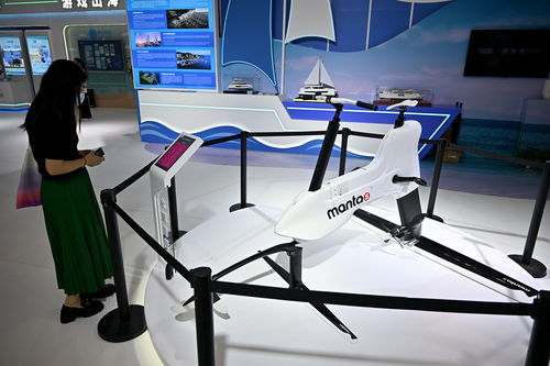 國產(chǎn)科技產(chǎn)品亮相消博會 創(chuàng)新引領(lǐng)消費新趨勢